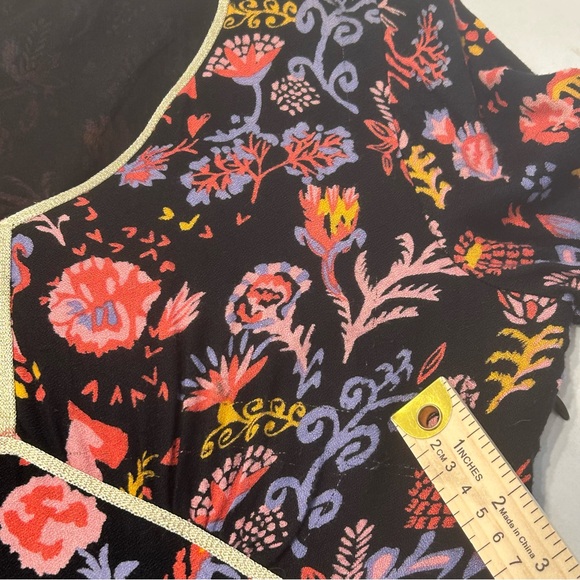 La Fiancée‎ Floral Black Dress - Picture 14 of 15
